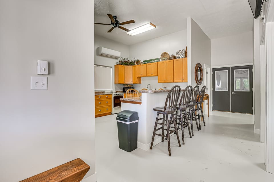 Charming Iowa Home: 1 Mi to Golf House in Iowa