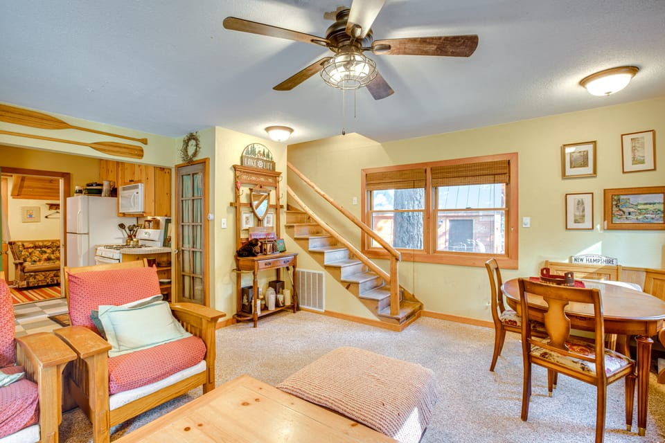 1 Mi to Lake Tahoe: Rustic Cabin w/ Boat Dock House in Lake Tahoe
