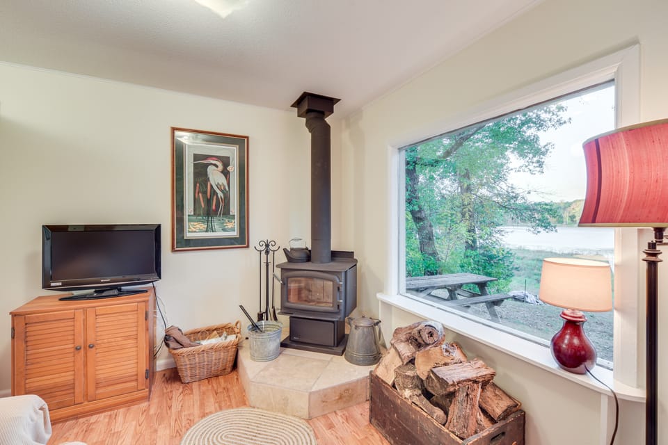 Secluded Lakefront Gem on 300 Acres in Webster Cottage in Wisconsin