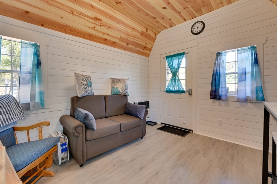 Steamboat Rock Cabin Near Trails & River! Apartment in Iowa