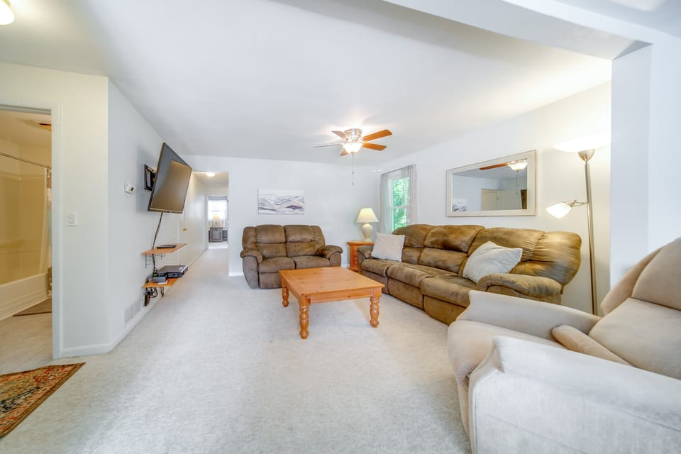 Mayville Getaway w/ Deck: Near Chautauqua Lake! House in Mayville