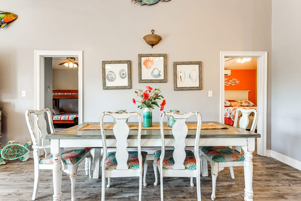 Walk to Beach: Peaceful Home in Gulf Shores! House in Alabama