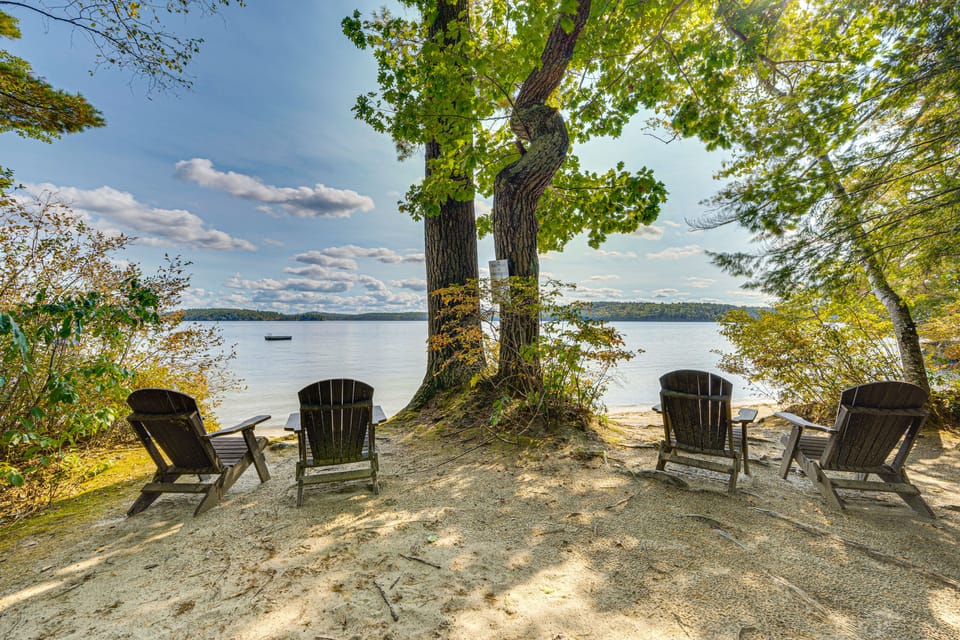 Rustic Cabin w/ Squam Lake Access & Fireplace! House in Squam Lake