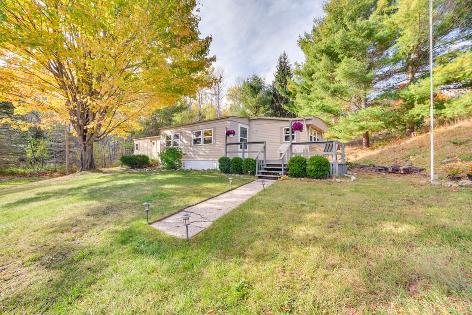 13 Mi to Nubs Nob: Pet-Friendly Retreat House in Bear Creek