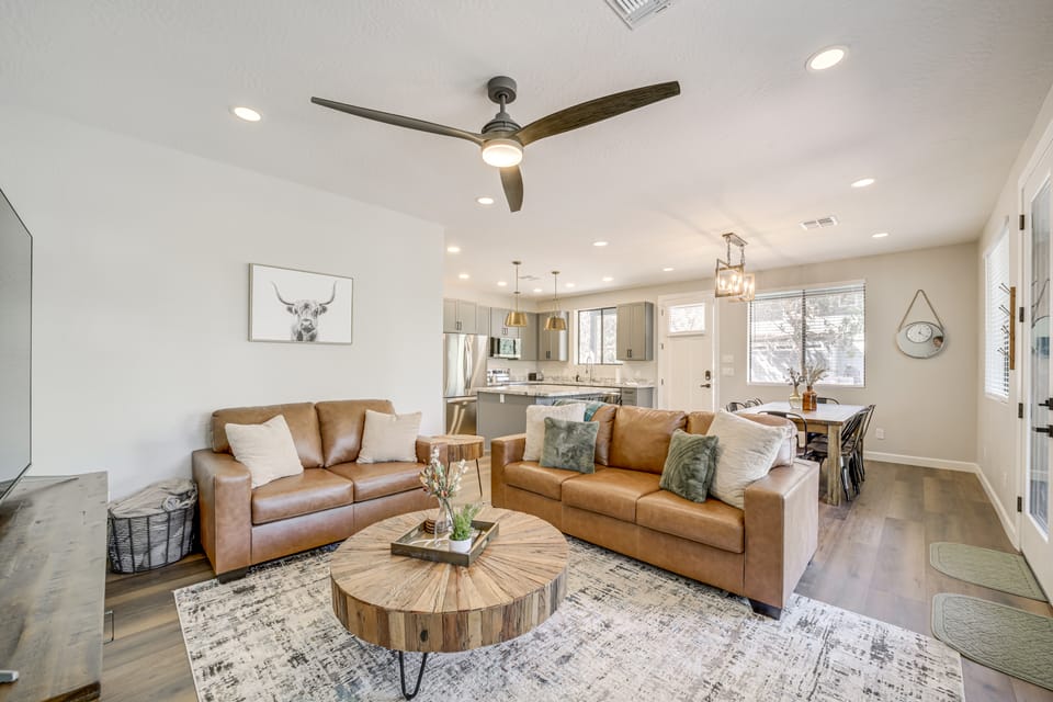 Games & Outdoor Seating: Cabin in Scenic Payson! House in Gila County