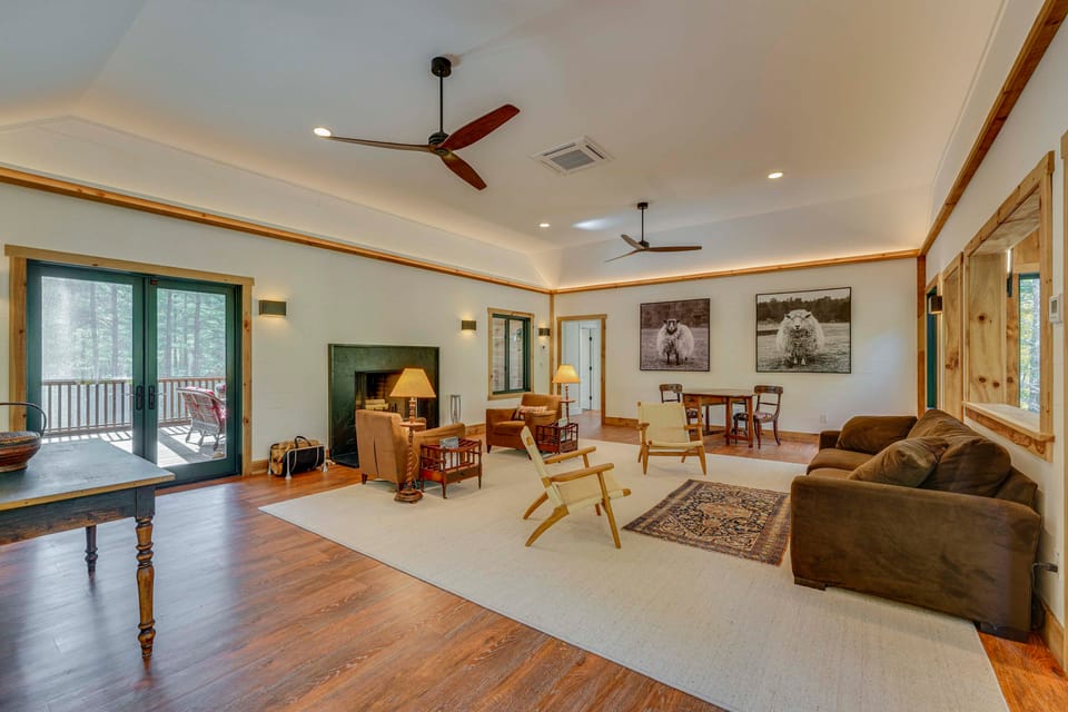 Riverfront Hideaway in Keene: Walk to Town! House in Adirondack Mountains