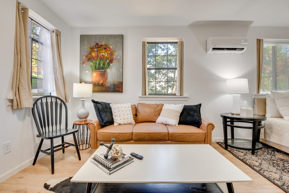 Private Porch! East ATL Stay Near Int’l Soccer Apartment in Atlanta