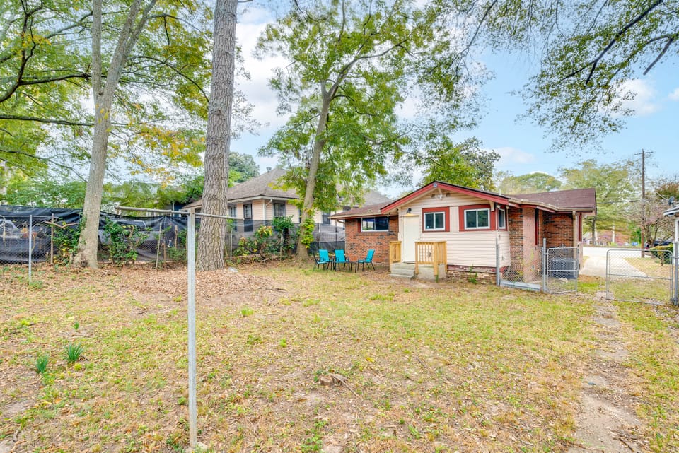 3 Mi to Mercedes-Benz! ATL Home w/ Fenced Yard House in Atlanta