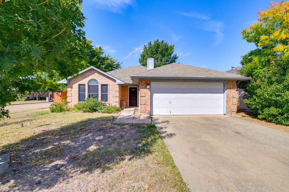 < 1 Mi to Historic Dtwn: Home w/ Yard in McKinney House in McKinney