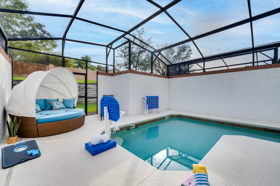 9 Mi to WDW: Resort Retreat w/ Heated Pool! Apartment in Four Corners