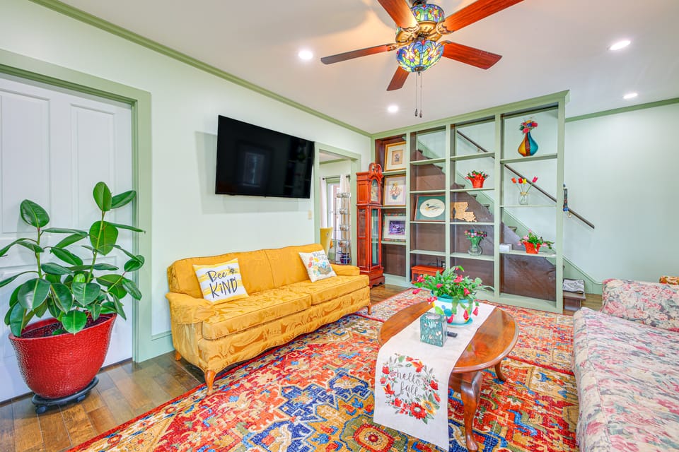 18 Mi to Skiing: Colorful Home in Springfield! House in Vermont