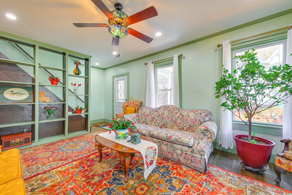 18 Mi to Skiing: Colorful Home in Springfield! House in Vermont