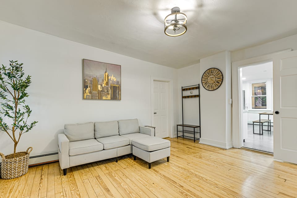 NYC Area Apartment on Hudson River! Apartment in Hastings On Hudson