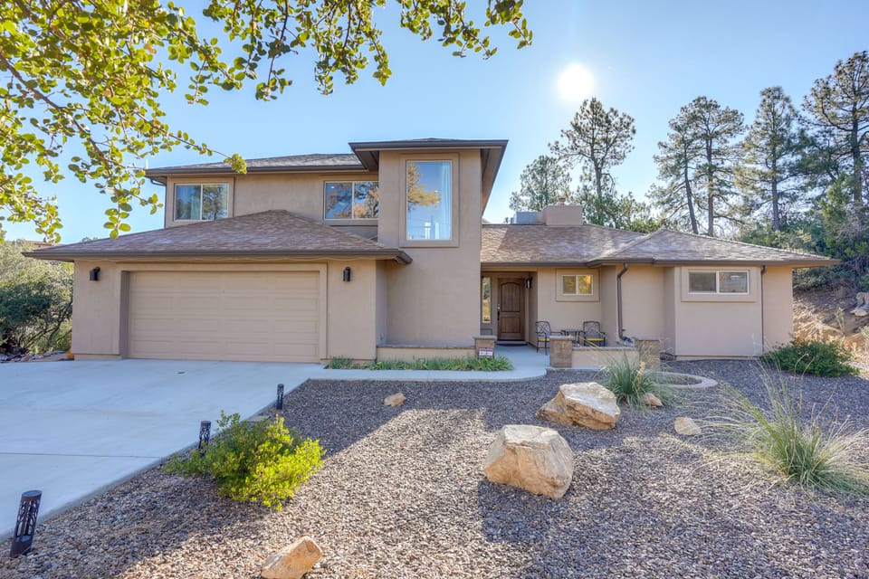 4 Mi to Hiking! Prescott Home w/ Furnished Patio House in Prescott