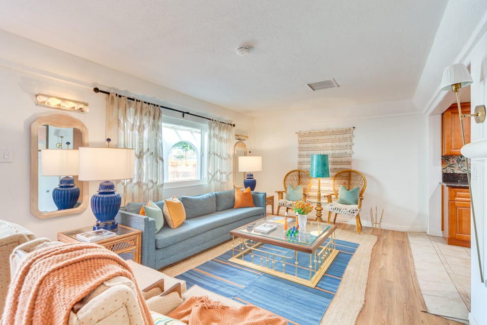 2 Mi to Dtwn: Vintage-Inspired Gem in Palm Springs House in Palm Springs