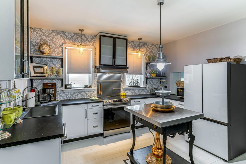 Newly Renovated Private Cottage Near Niagara River House in New York