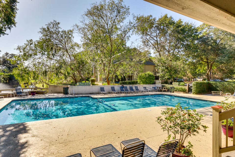 Resort Perks Beach Access: Condo in Hilton Head Apartment in Hilton Head Island