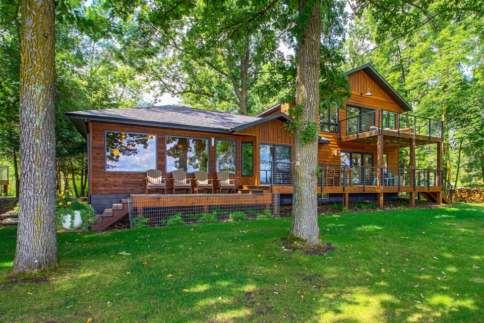 Short Drive to Itasca State Park - Waterfront Home House in Minnesota