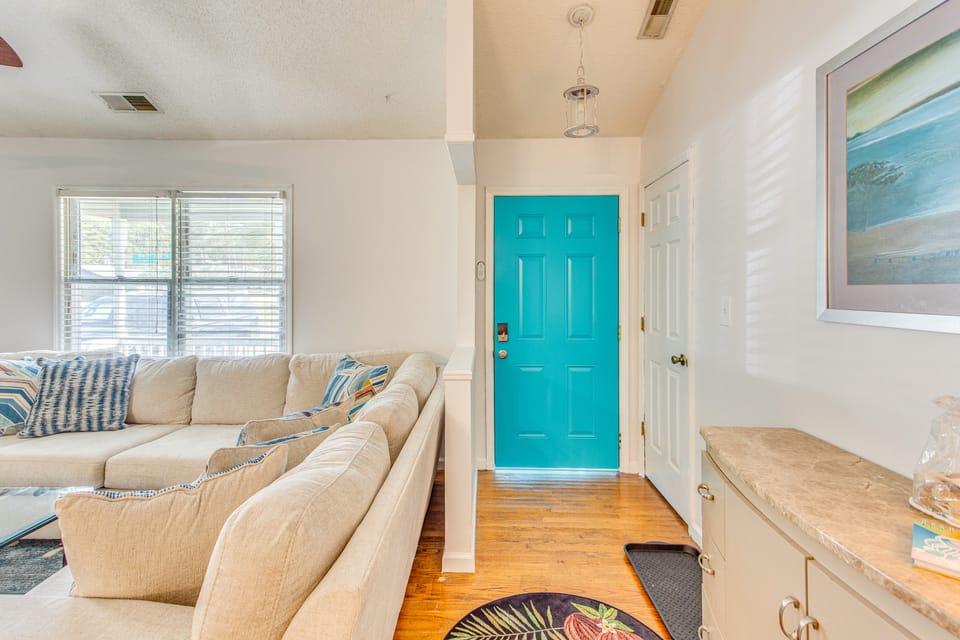 3 Mi to Ocean: Home w/ Deck in Little River! House in Little River