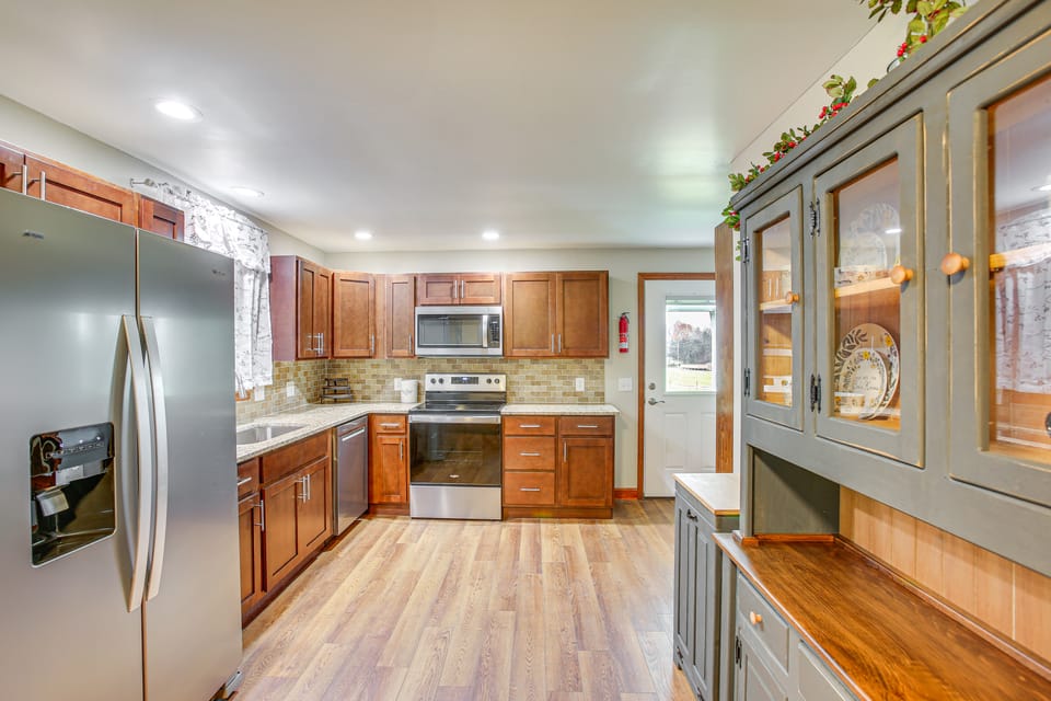 4 Mi to Kentucky Downs: Countryside House House in Tennessee