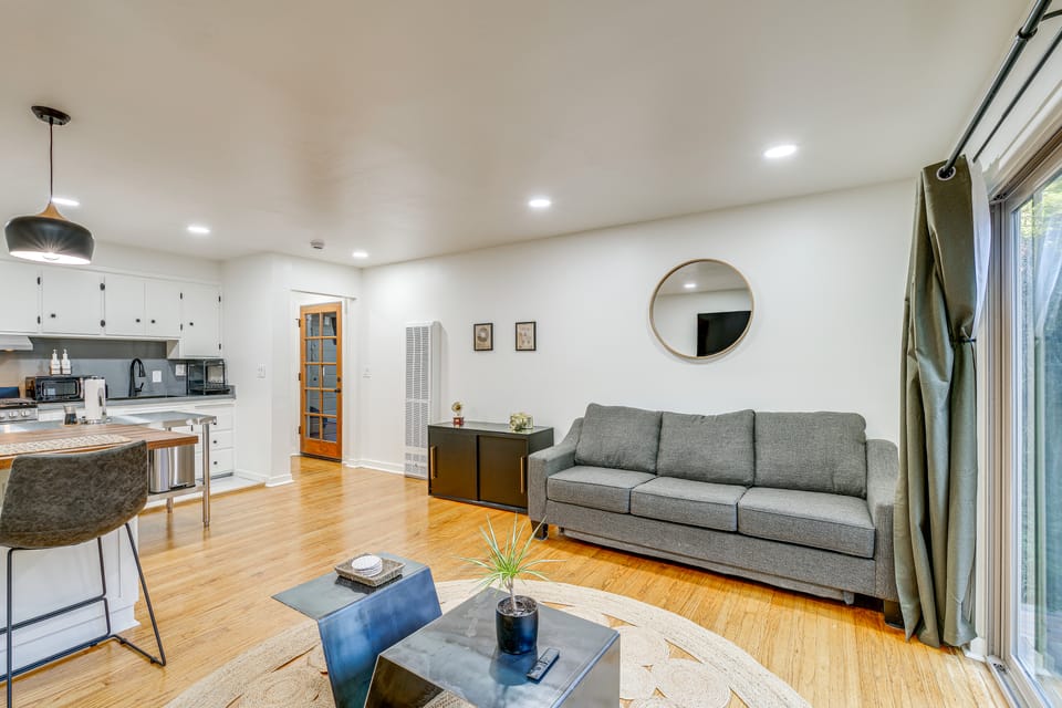 Walk to Presidio: Chic Marina District Apartment Apartment in San Francisco