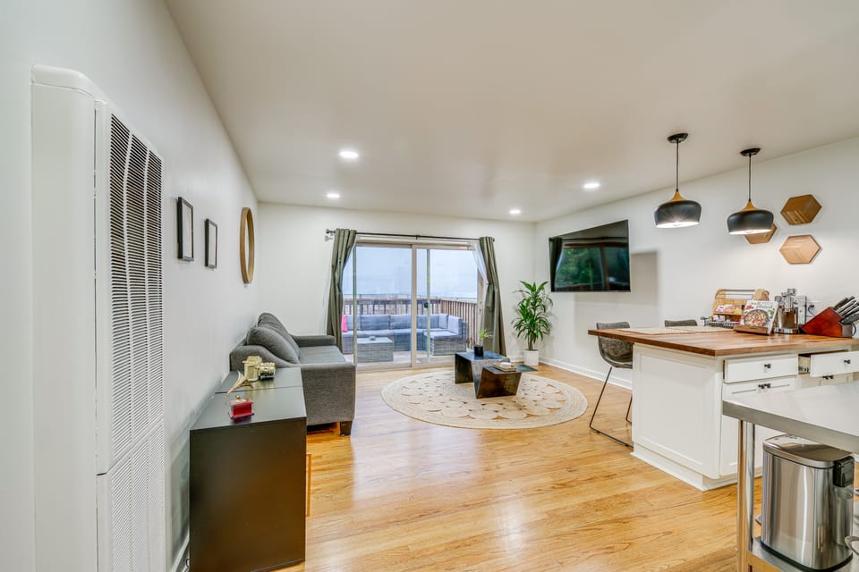 Walk to Presidio: Chic Marina District Apartment Apartment in San Francisco