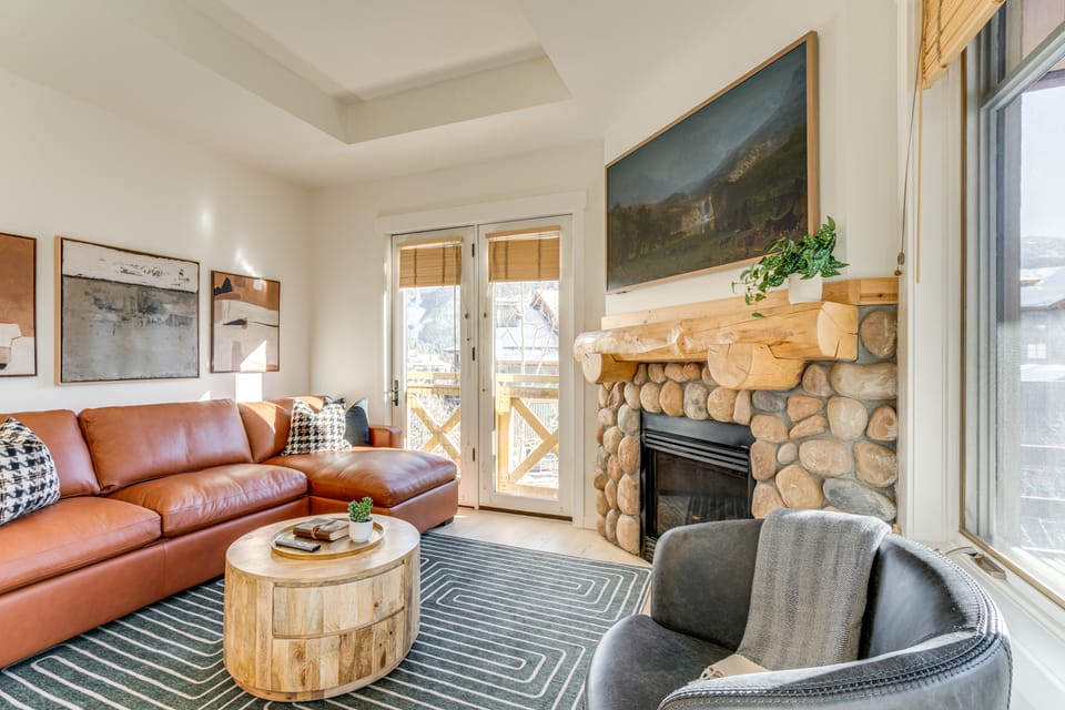 Walk to Lifts: Copper Mtn Condo in Center Village Apartment in Copper Mountain