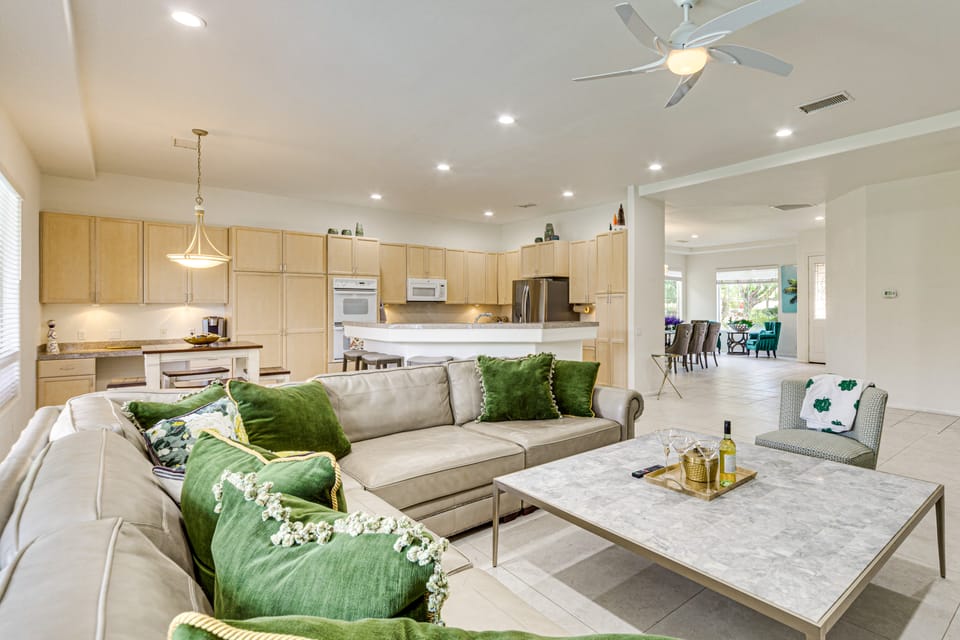 Family Friendly: Spacious Oasis in Palm Desert! House in Palm Desert