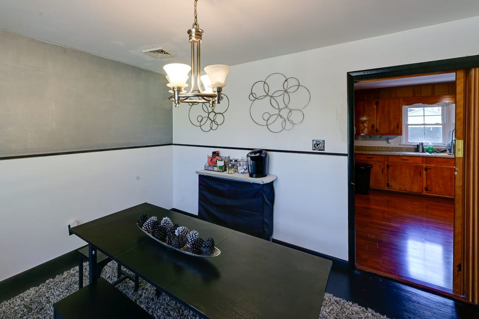 Game Room! Serene 15-Acre Nature Escape in Delmar House in Worcester County