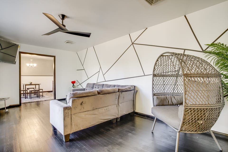 Game Room! Serene 15-Acre Nature Escape in Delmar House in Worcester County