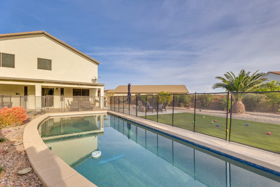 Large Pool & Yard w/ Bocce: Oasis in Coolidge! House in Arizona