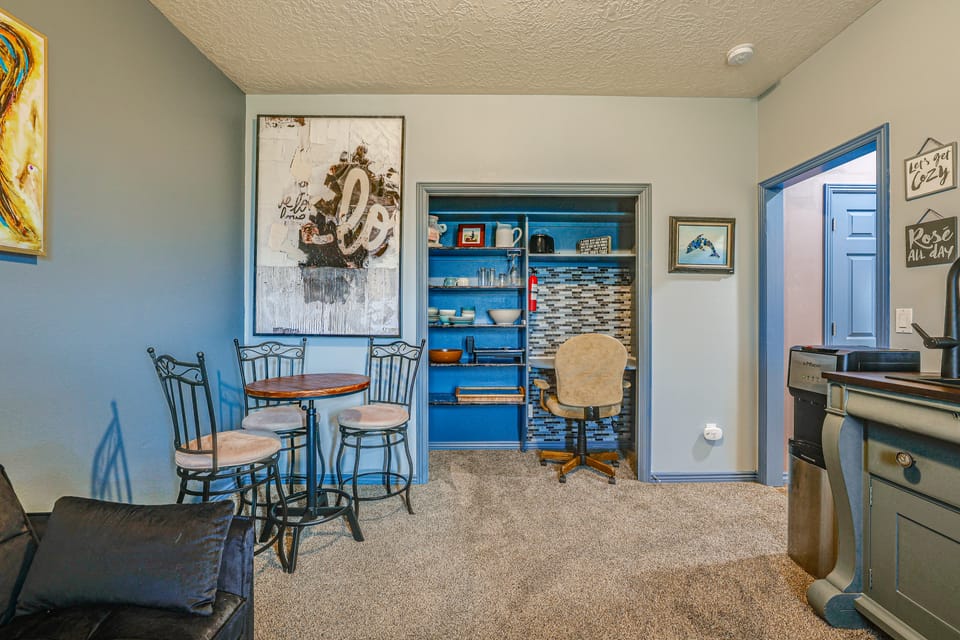 1 Mi to Old Town: Central Meridian Home Apartment in Meridian