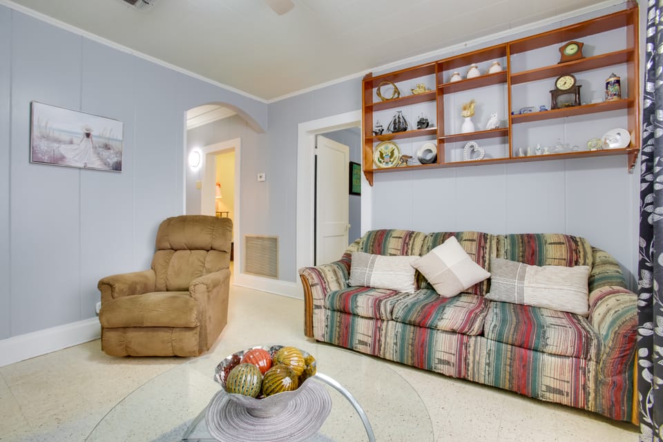 Walk to 1st Street: Family Home in Thibodaux! House in Louisiana
