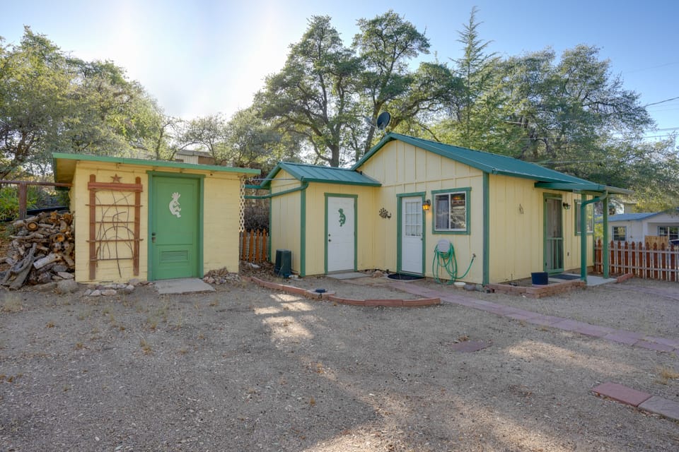 < 1 Mi to Horse Boarding: Cozy Yarnell Hideaway! Apartment in Arizona