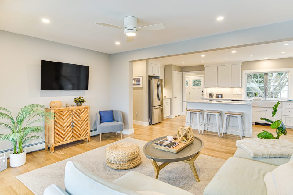 Serene Coastal Getaway in Little Compton! House in Little Compton