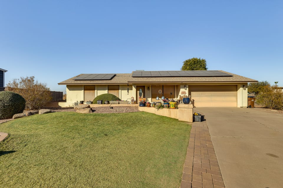 Near Golfing & Green Spaces: Florence Family Home! House in Arizona