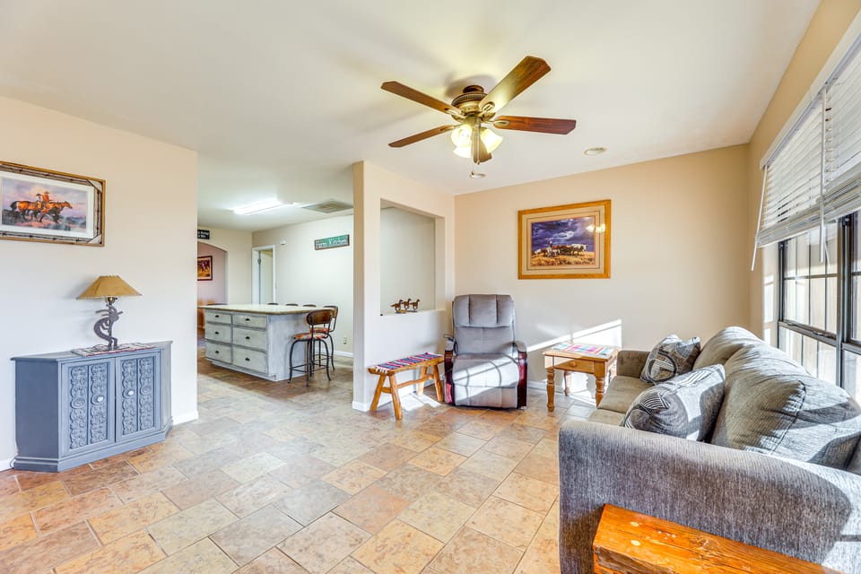 Near Golfing & Green Spaces: Florence Family Home! House in Arizona