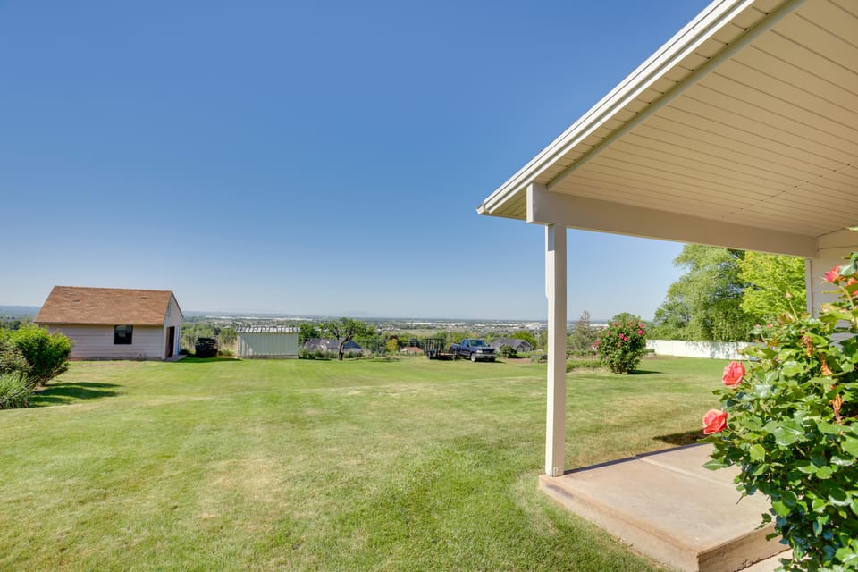 10 Mi to Nordic Valley: Ogden Escape w/ Patio Apartment in Utah