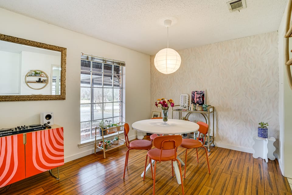 Karaoke Ready! Fort Worth Area Home House in Fort Worth