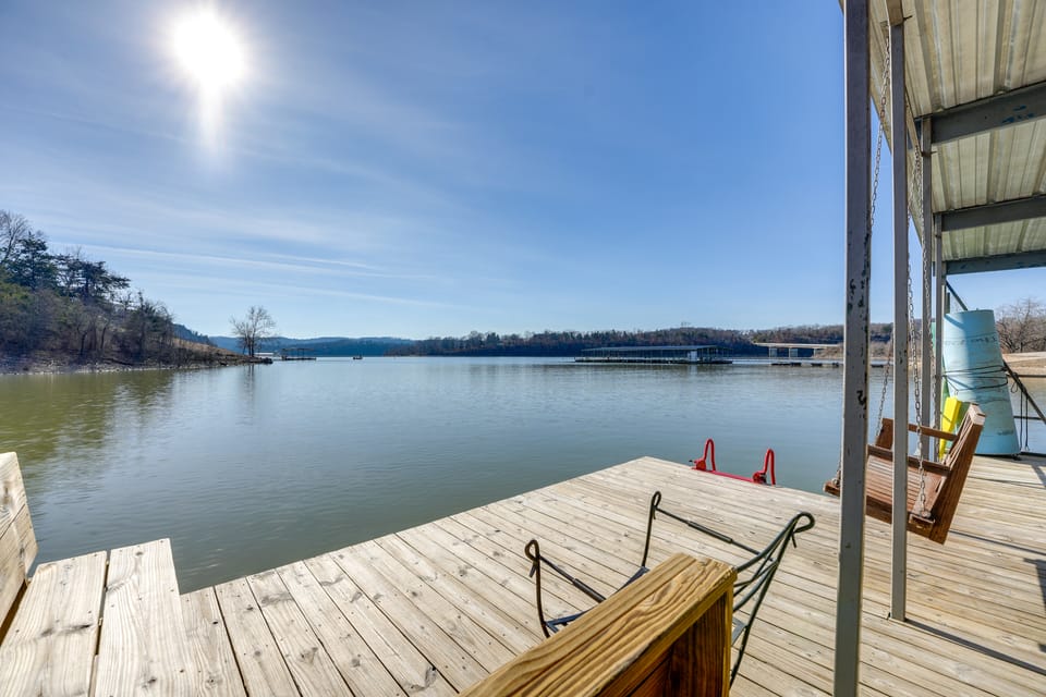 Hike, Boat, Fish & More: Table Rock Lake Cottage Apartment in Table Rock Lake