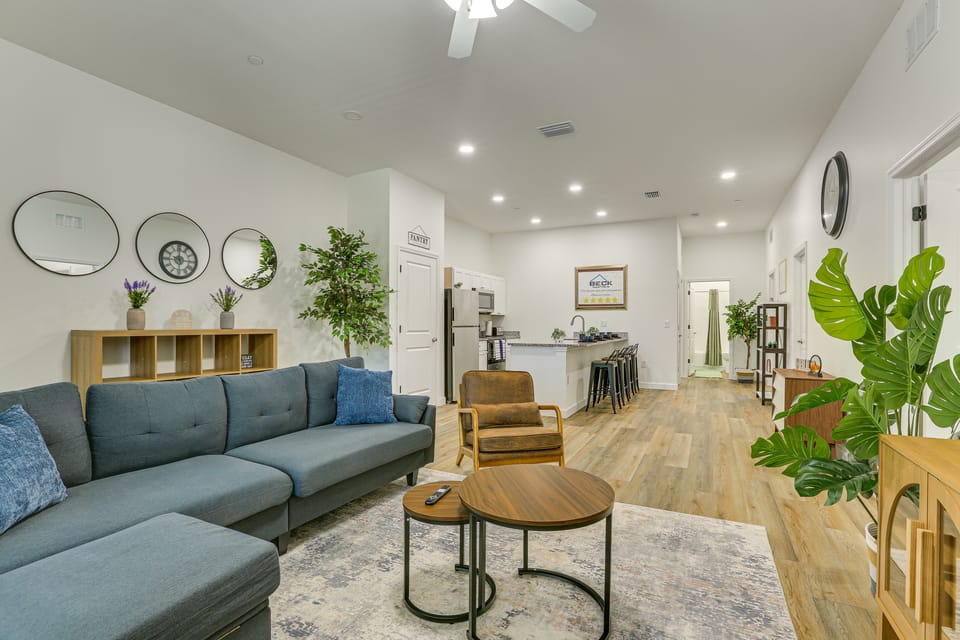 Walkable Downtown LaBelle Apt w/ Private Balcony! Apartment in Florida