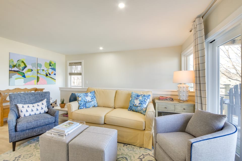 Deck w/ Water Views: Quiet East Boothbay Retreat! House in East Boothbay