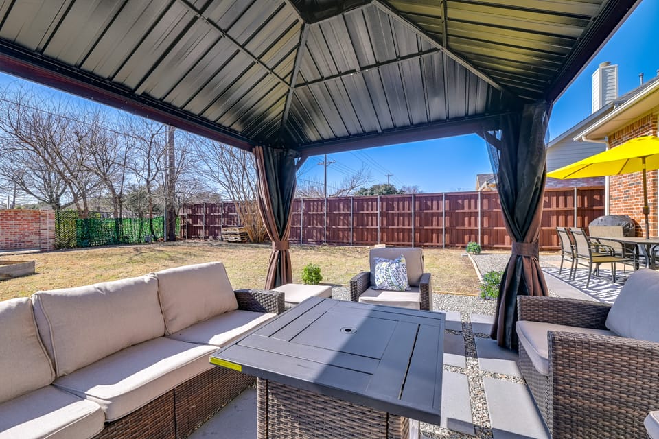 4 Mi to Dtwn: Family Home w/ Games in Frisco House in Frisco