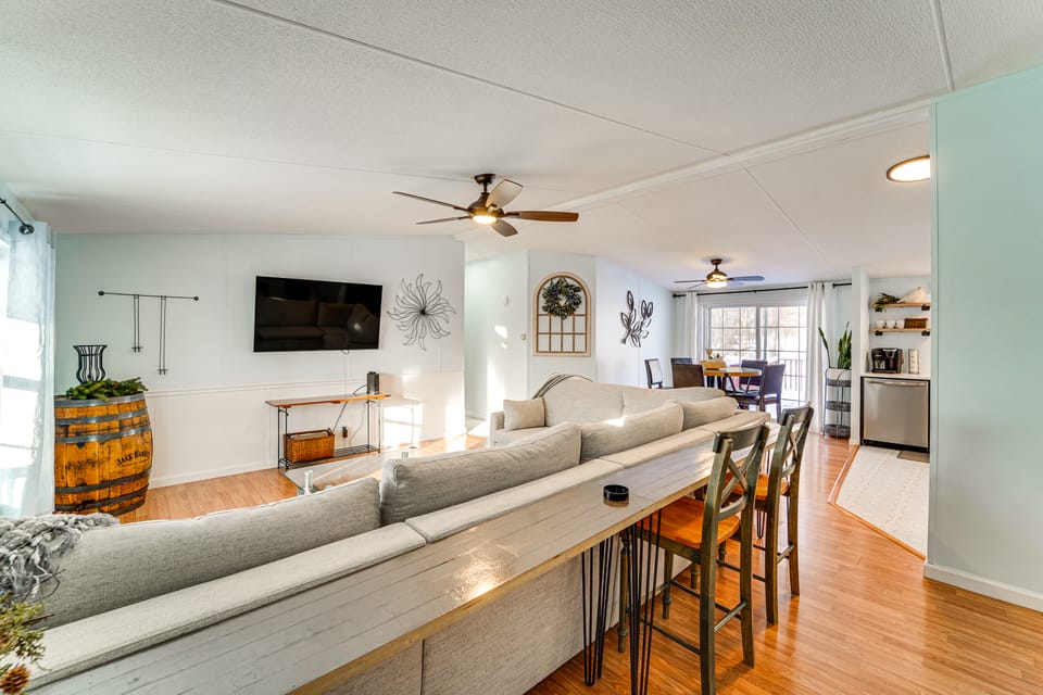 Half-Mi to Lakemont Park: Family-Friendly Home! House in Altoona