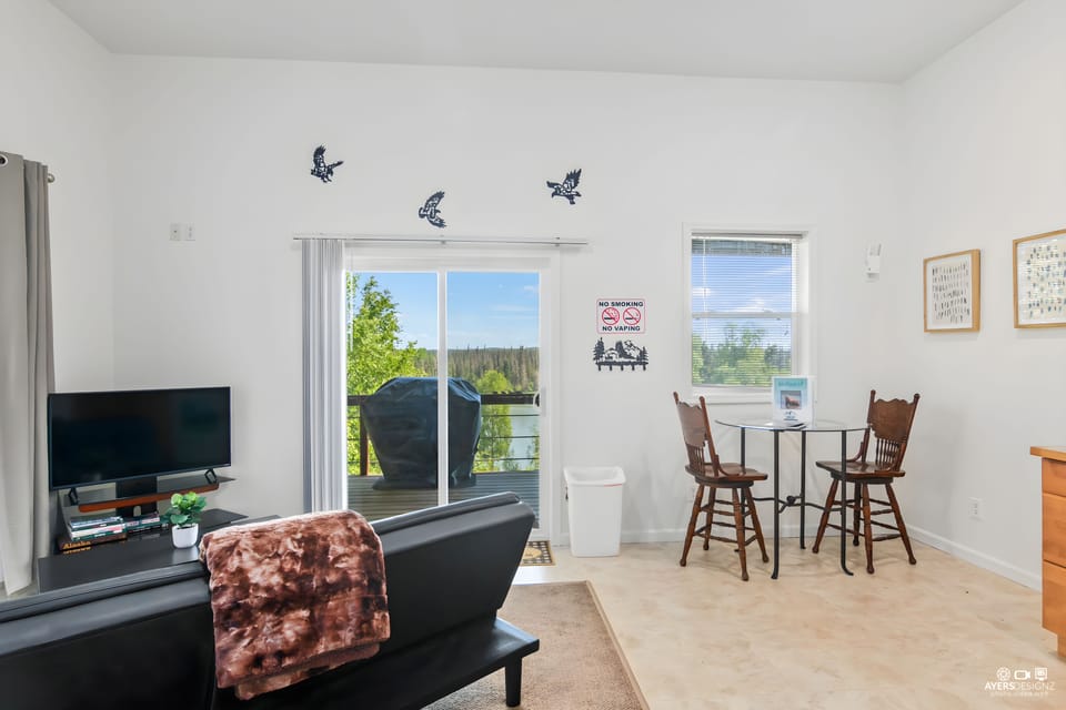 Kenai River Views & Access: Soldotna Apartment! Apartment in Soldotna