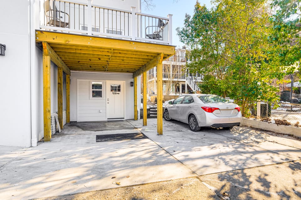 7 Mi to National Mall: Bright DC Studio! Apartment in Silver Spring