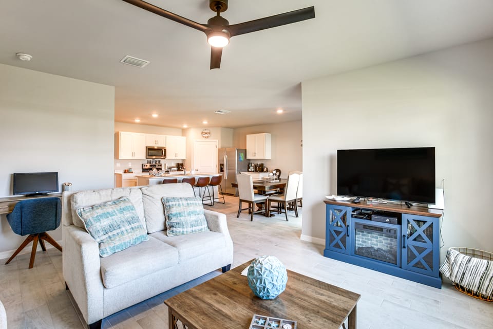 Coastal Gem w/ Patio & Grill in Punta Gorda! House in Florida