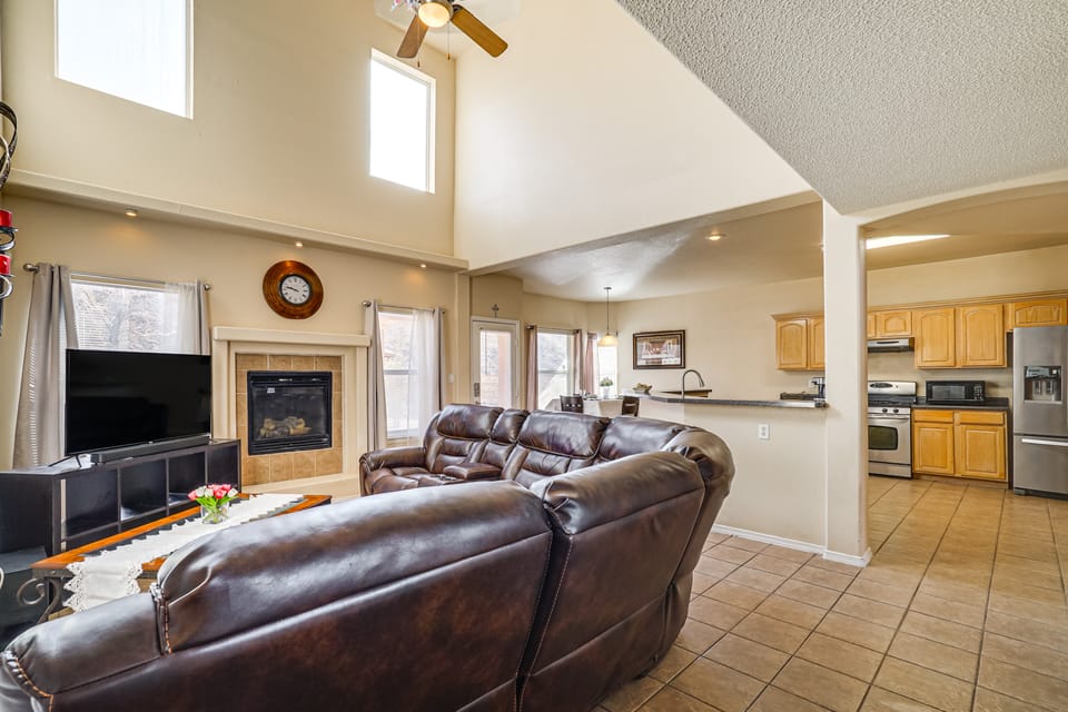 Fenced Yard & Grills: Peaceful El Paso Home! House in El Paso