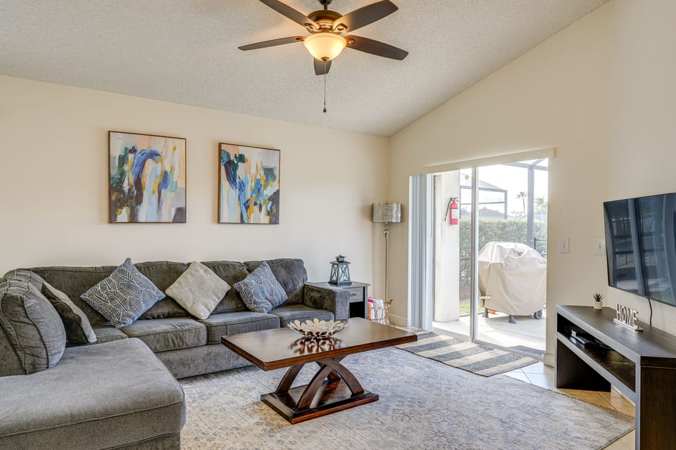 9 Mi to Disney: Home w/ Pool Table & Water Views! House in Kissimmee