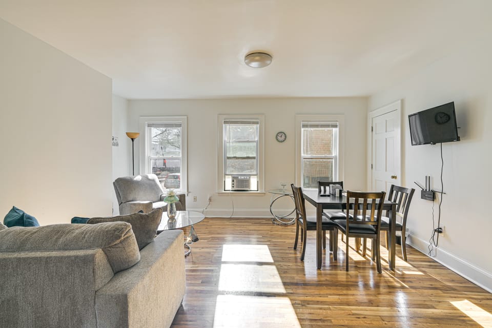 Cozy Cambridge Apartment in College Town! Apartment in Allston